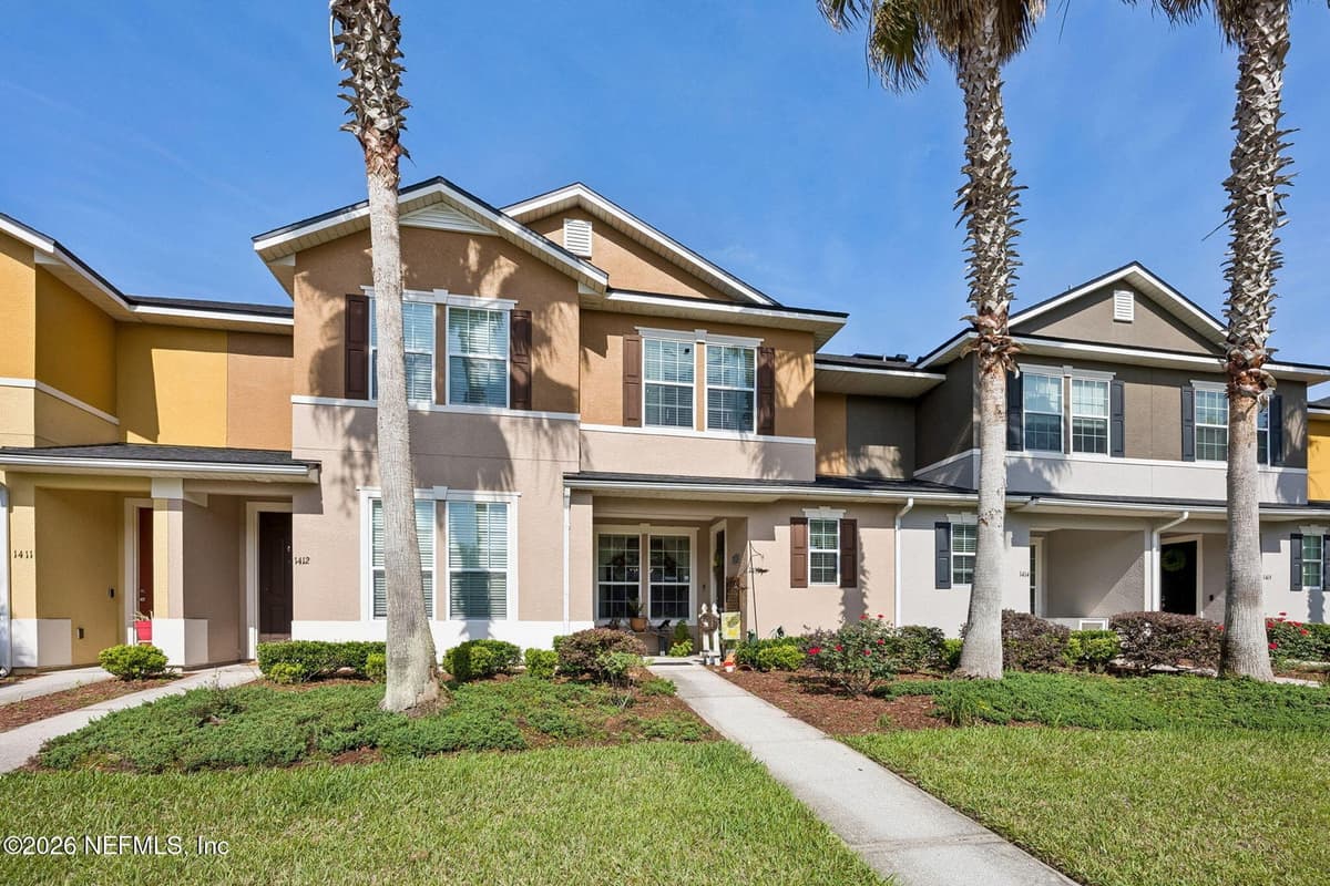 4220 PLANTATION OAKS Boulevard 1413, Orange Park, FL 32065, Orange Park, FL - photo 2
