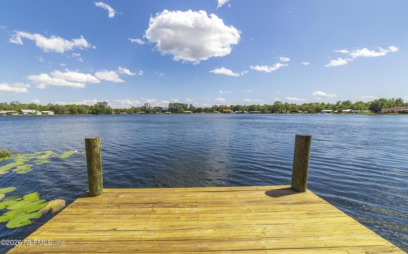 112 VIOLET Circle, Interlachen, FL 32148