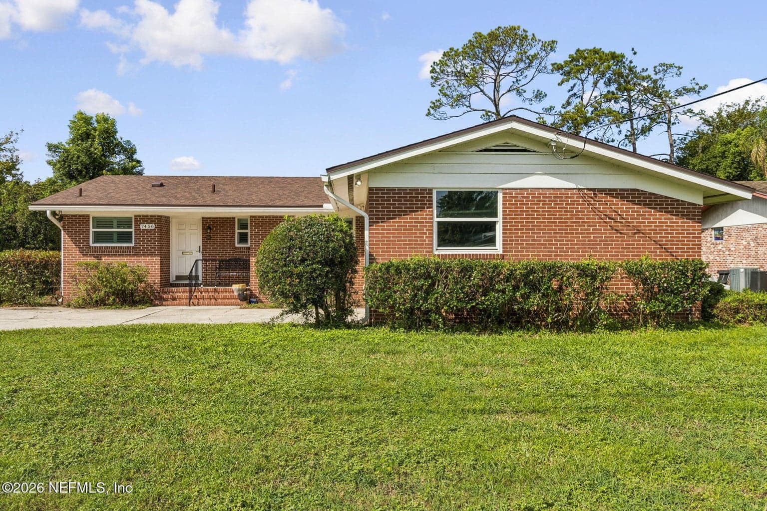 7456 OLD KINGS Road S, Jacksonville, FL 32217