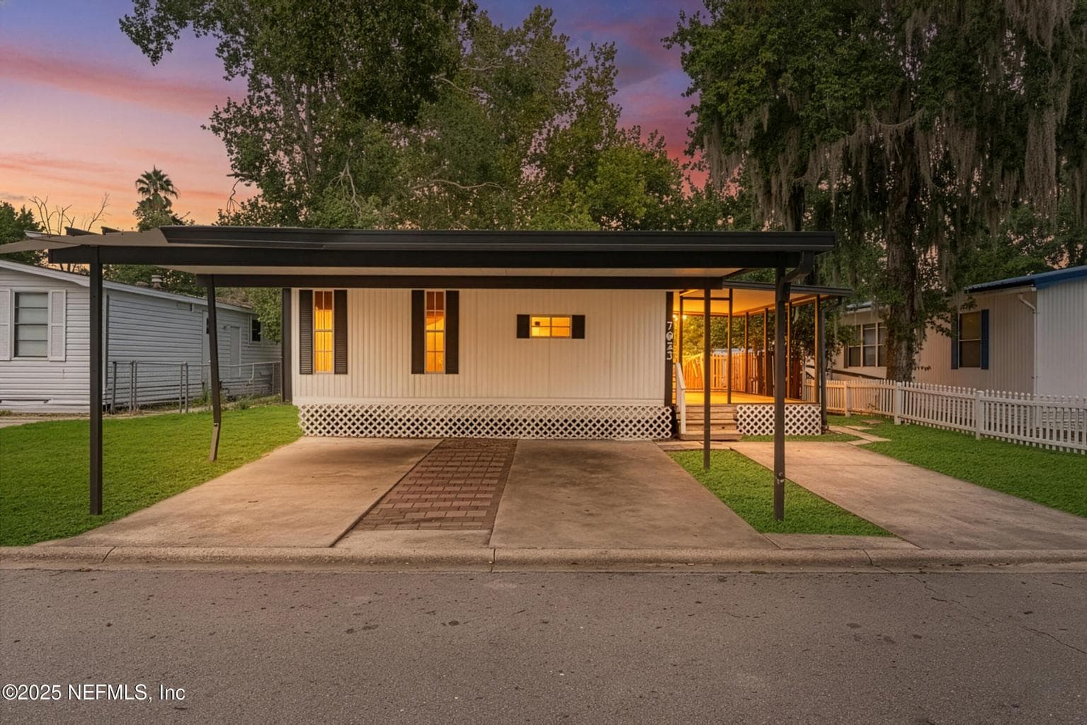 7623 SUNWOOD Drive, Jacksonville, FL 32256