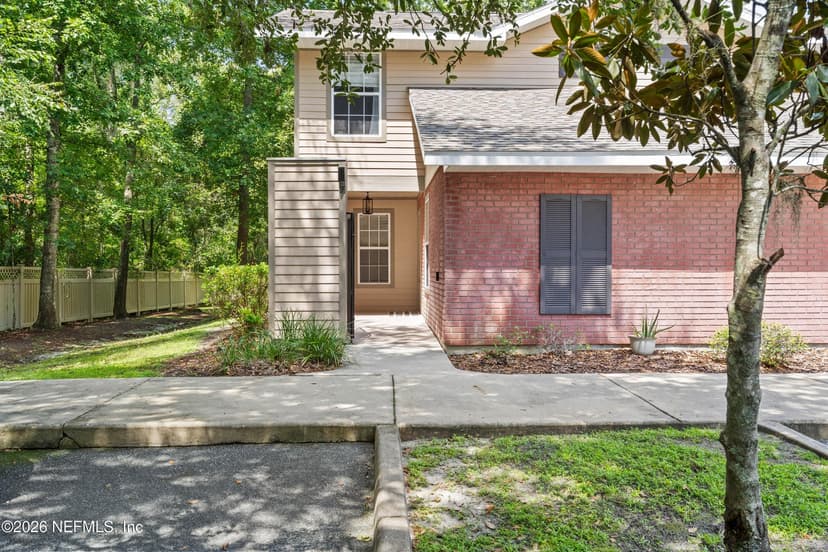 1215 NW 55TH Street 7, Gainesville, FL 32605